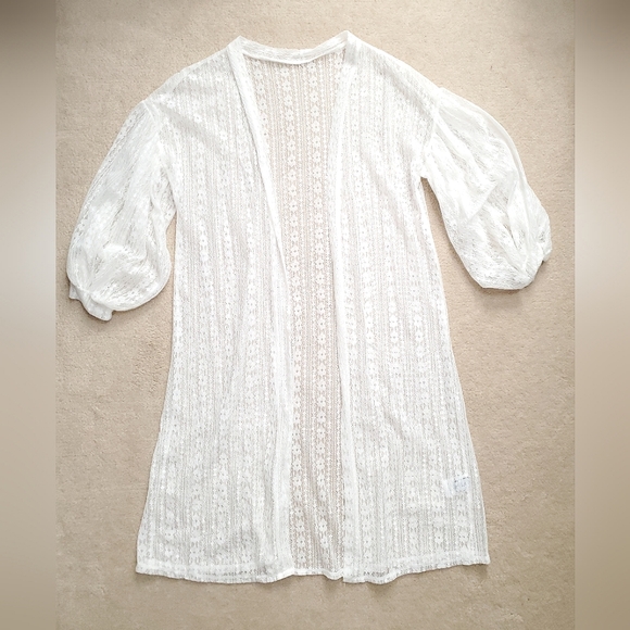 Chicwish lace longline open front white kimono cover up white bubble sleeves S-M - Picture 4 of 10